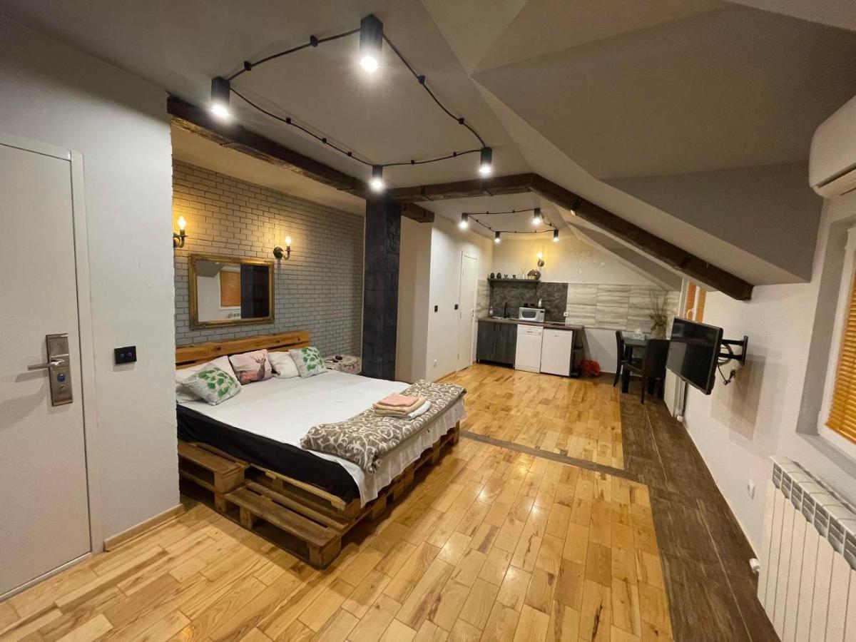 Airport Apartments Belgrade Exterior photo