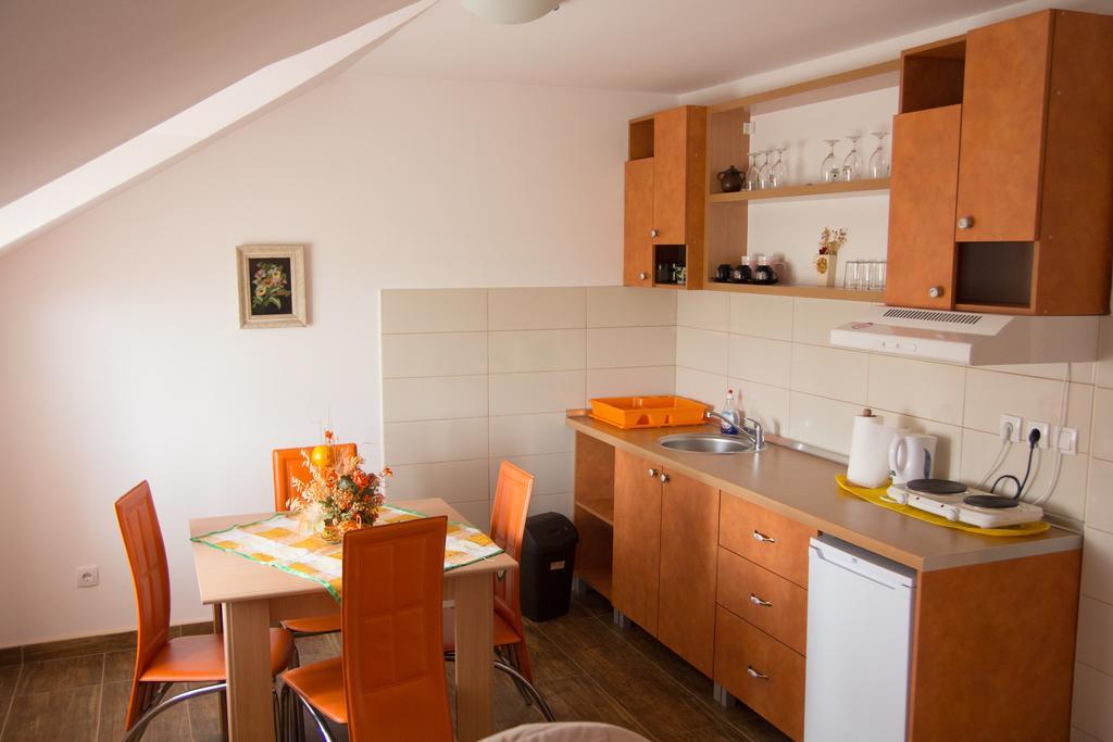 Airport Apartments Belgrade Exterior photo