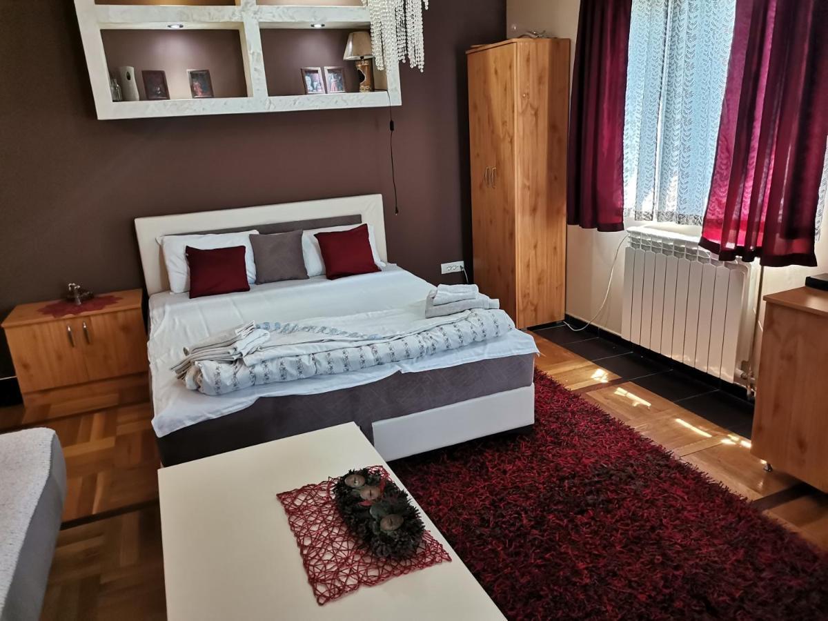 Airport Apartments Belgrade Exterior photo